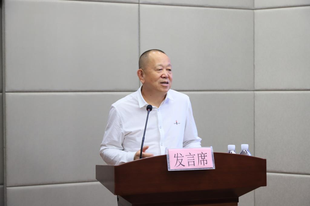 党委书记肖立军发表讲话